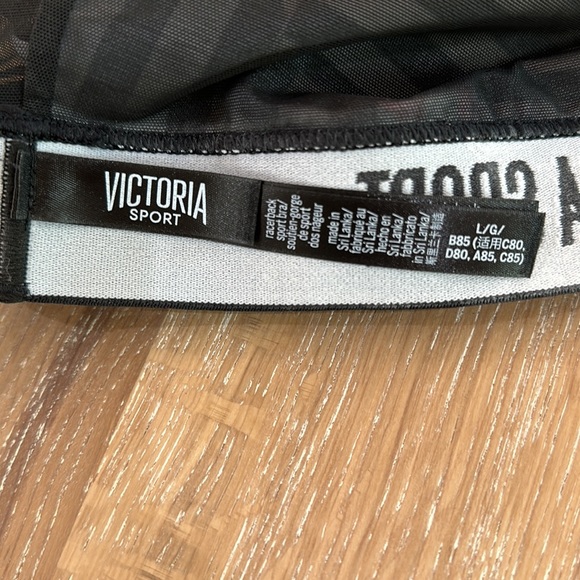 Victoria Sport Racerback Sportsbra - Picture 5 of 5